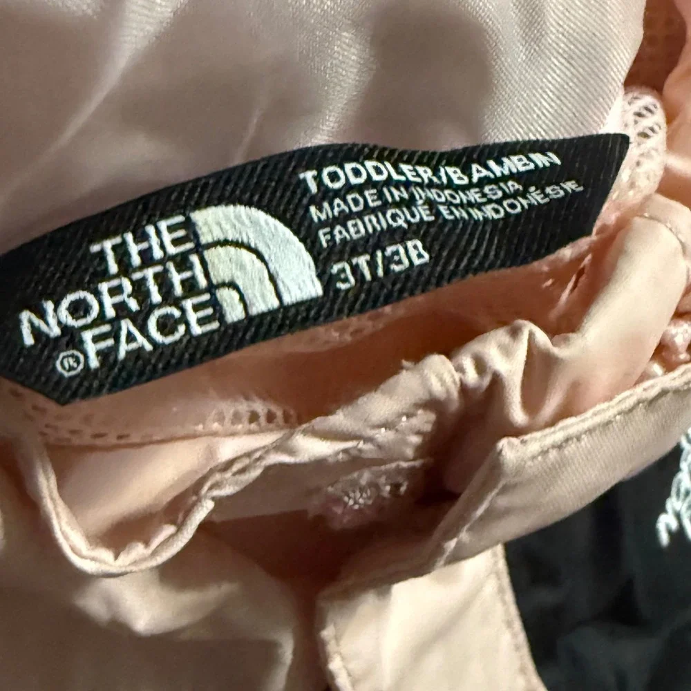 The North Face Toddler 3T‎ Pink Black Hooded Windbreaker Jacket Mesh Lined Coat